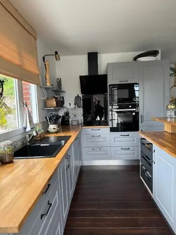 La فيلة تروفيي سور مير